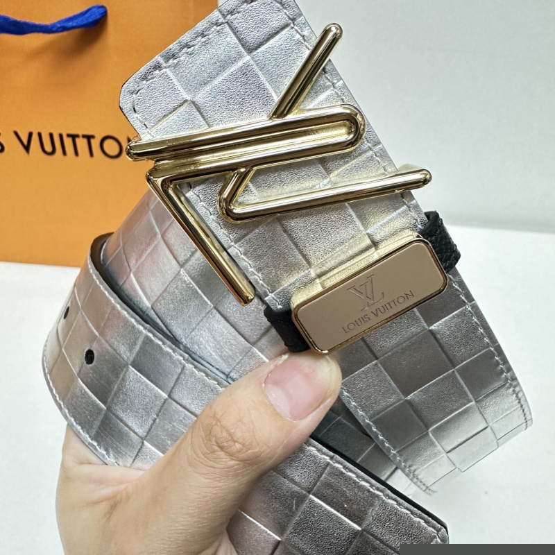 l**is V*t*n belts